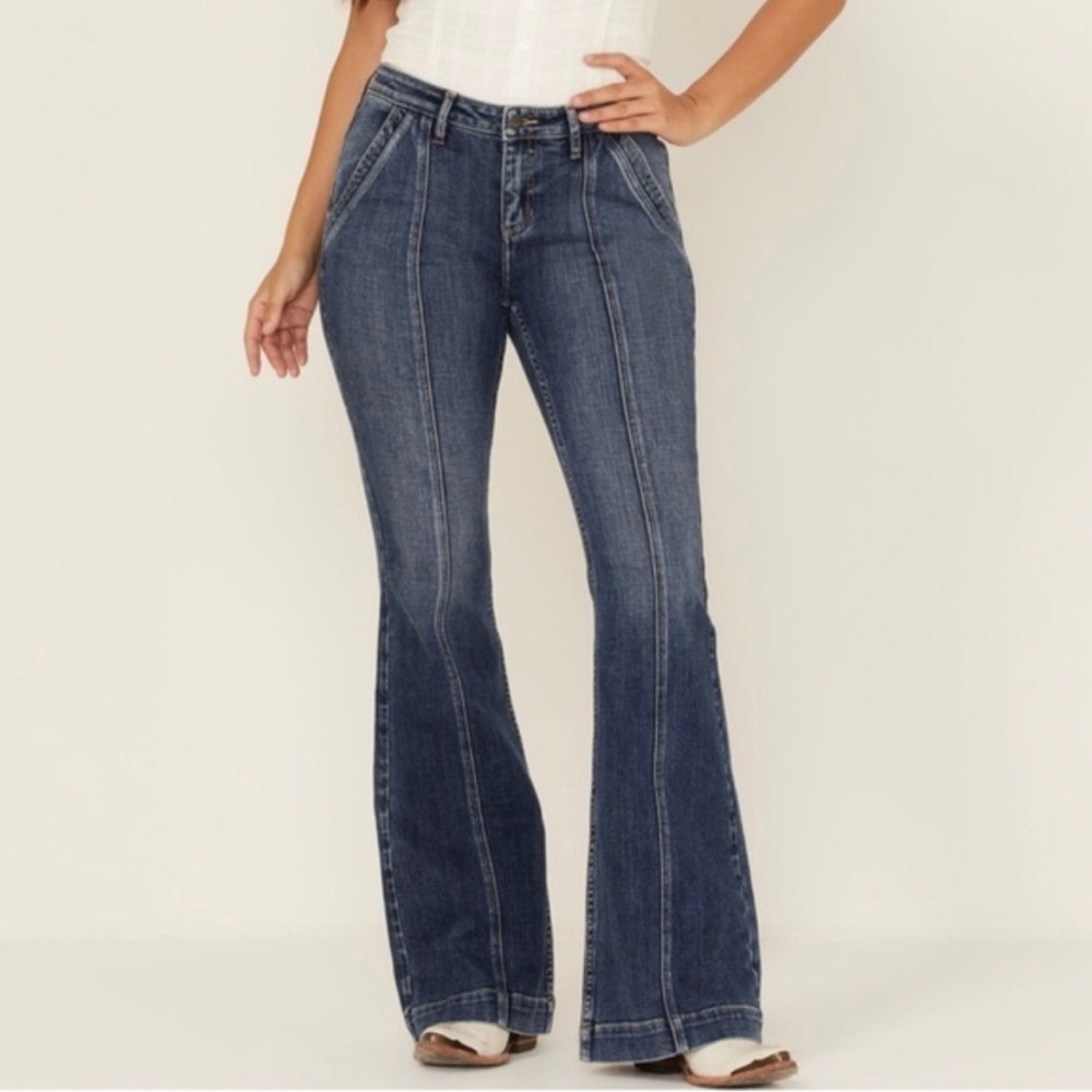 Idyllwind | Flare Jeans with Seam Detail on Front Leg